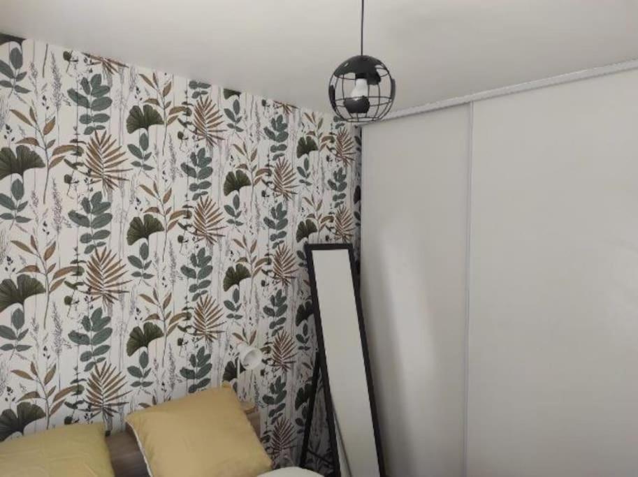 Fadil Apartment วาลองเซียนส์ ภายนอก รูปภาพ